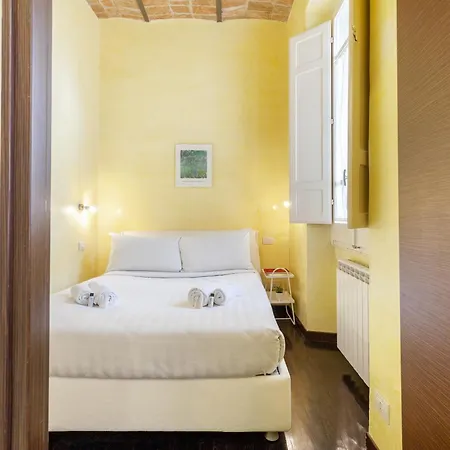 Hostly-urban Oasis Turati-few Steps From Colosseum Apartment *