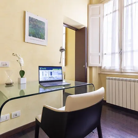 Apartment Hostly-urban Oasis Turati-few Steps From Colosseum