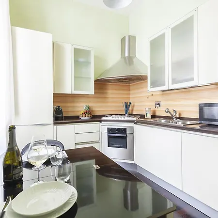 公寓 Hostly-urban Oasis Turati-few Steps From Colosseum 罗马