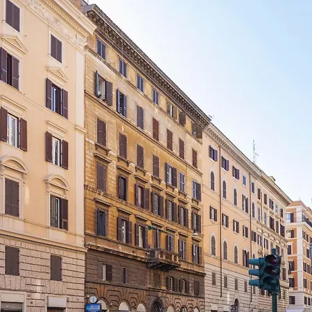 Hostly-urban Oasis Turati-few Steps From Colosseum *